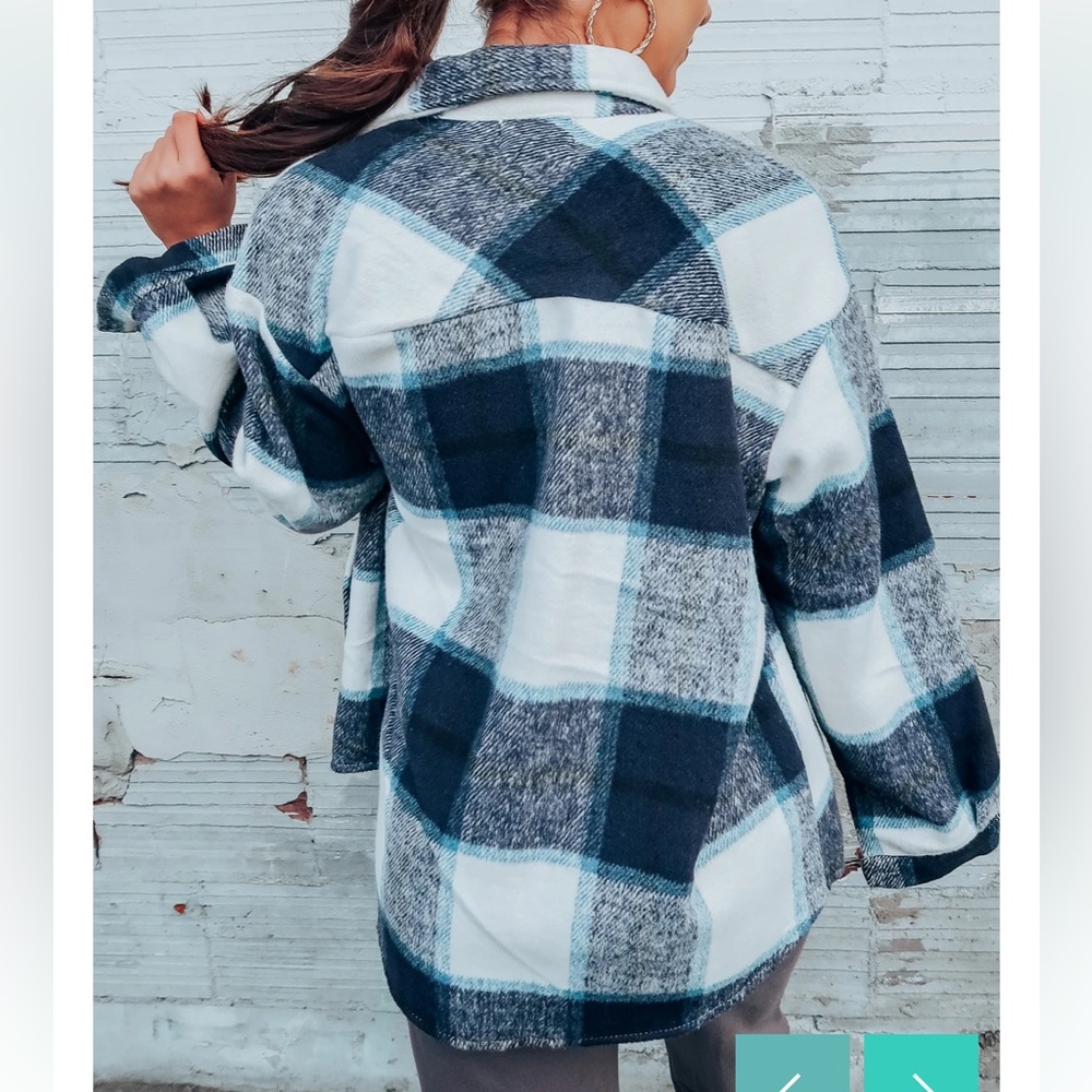 Plaid shacket - Picture 2 of 3